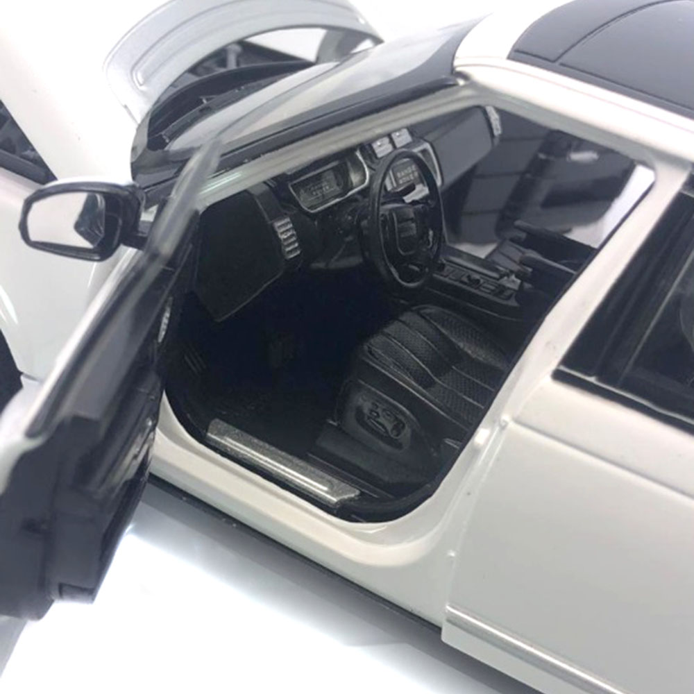 Miniatura Land Rover Range Rover Branco Rastar 1/24 - Imagem 5