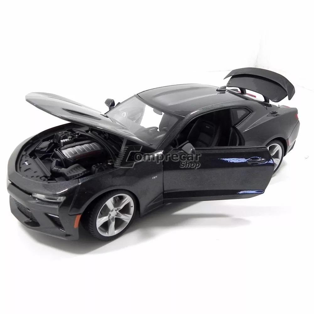 2016 Chevrolet Camaro SS 1:18 Maisto Grafite - Imagem 3