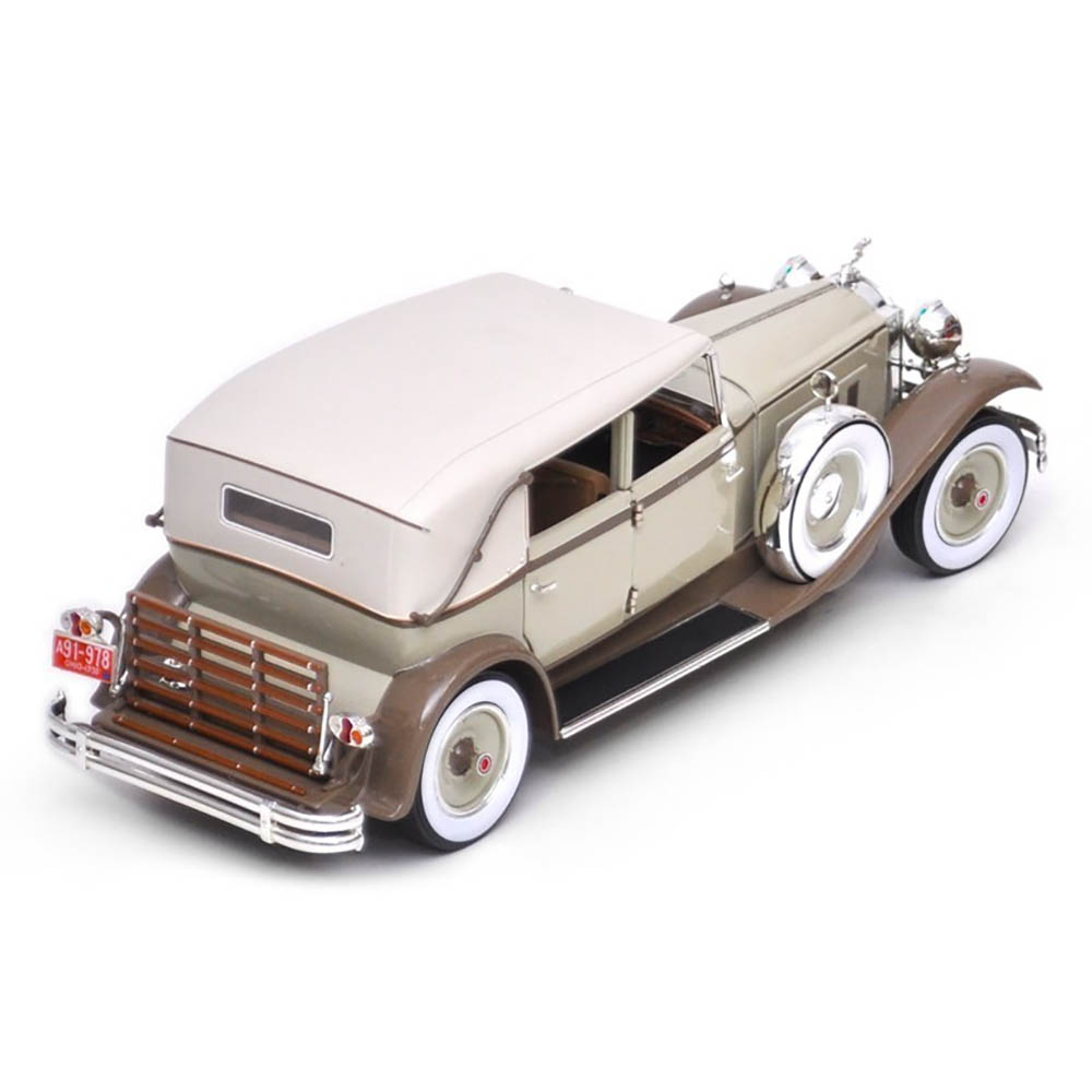 1930 Packard Brewster 1:18 Signature Models Bege - Imagem 3