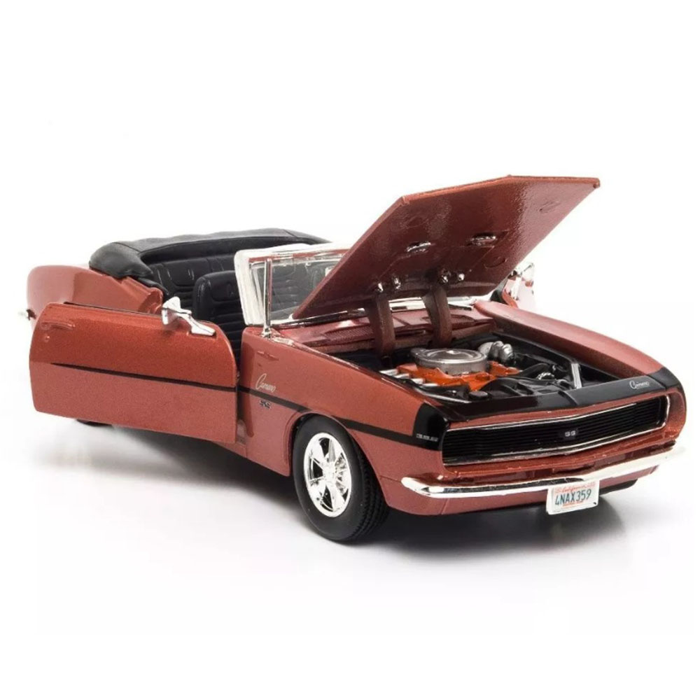 Miniatura Camaro Ss 396 Convertible 1968 Marrom Maisto 1/24 - Imagem 3