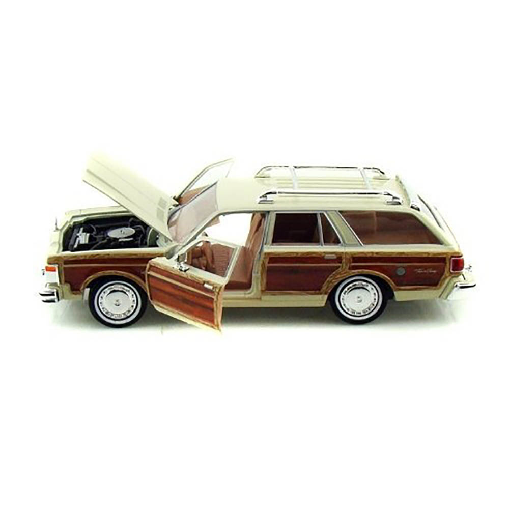 Chrysler Lebaron Town and Country Wagon 1979 1:24 Motormax - Imagem 3