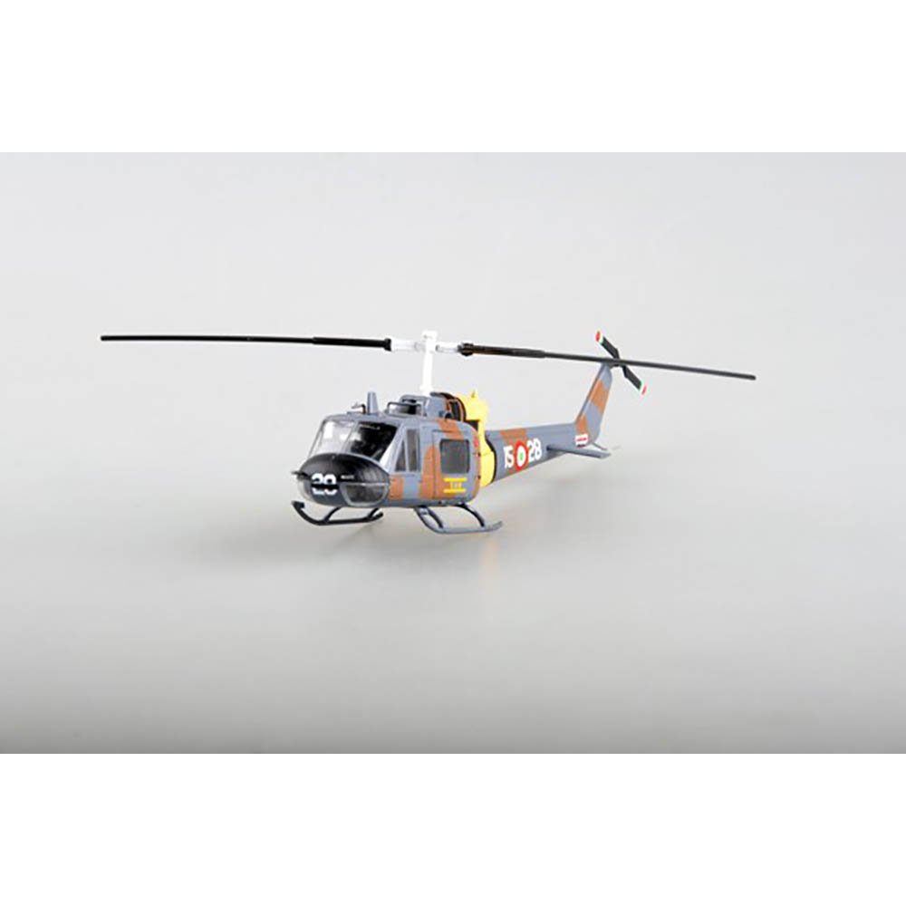 Miniatura Helicóptero Uh-1f Iroquois Huey US Air Force 1/72 - Imagem 4