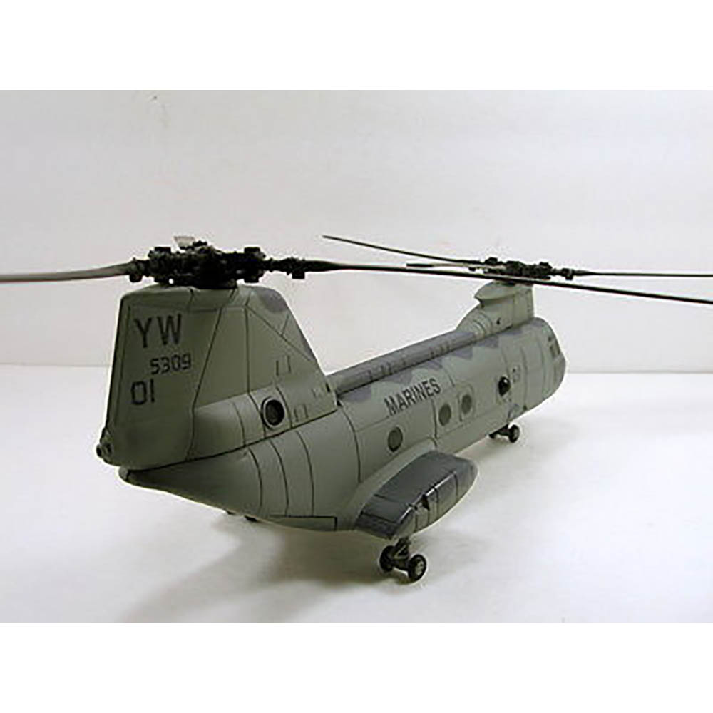 Helicóptero Boeing CH-46 Sea Knight Marines New Ray 1:55 - Imagem 4