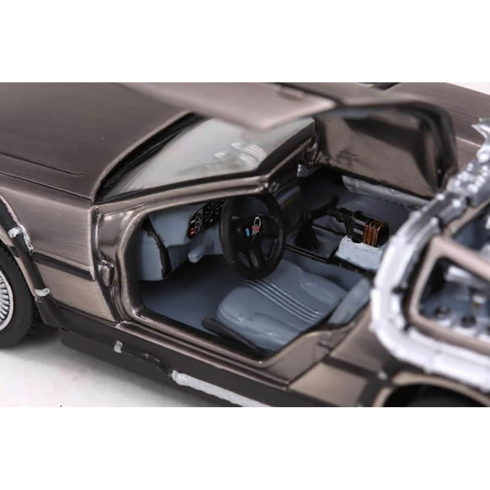 Delorean Back to The Future Parte 1 Sun Star 1:43 (c/ display em acrílico) - Imagem 7