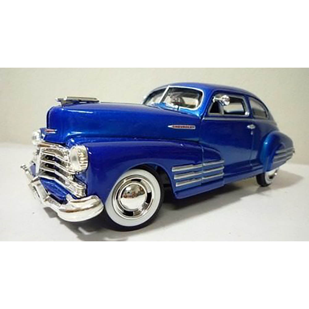 1948 Chevy Aerosedan Fleetline Motormax 1:24 AZul