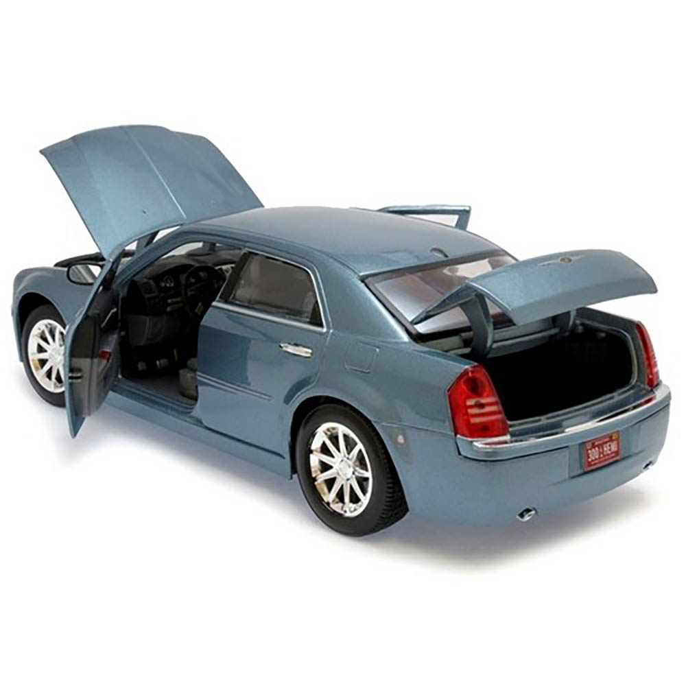 2005 Chrysler 300C Hemi 1:18 Maisto Azul - Imagem 4