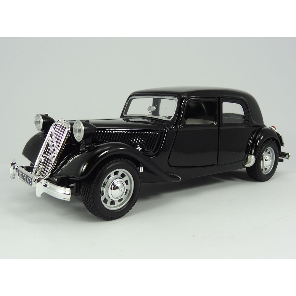 Citroen T.A. 15 CV 1:24 Bburago Preto