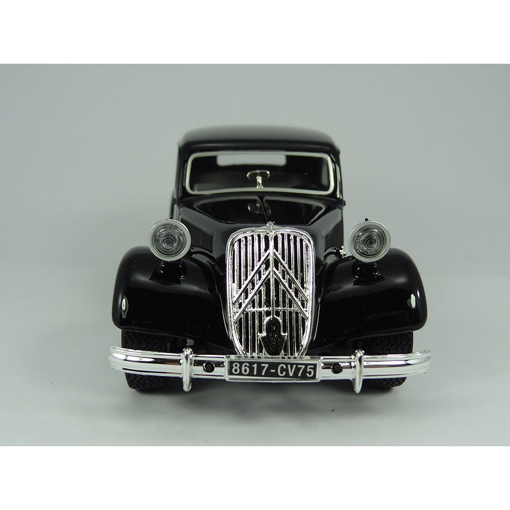 Citroen T.A. 15 CV 1:24 Bburago Preto - Imagem 3