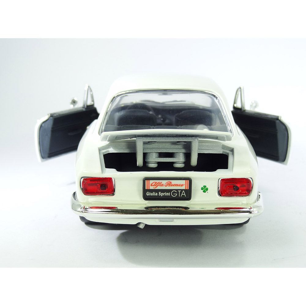 Miniatura Alfa Romeo Giulia Sprint Gta 1965 Branco 1/18 - Imagem 2