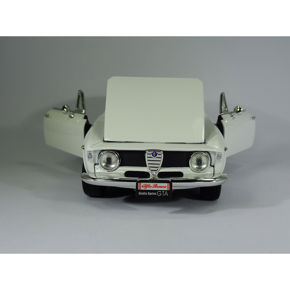 Miniatura Alfa Romeo Giulia Sprint Gta 1965 Branco 1/18 - Imagem 3