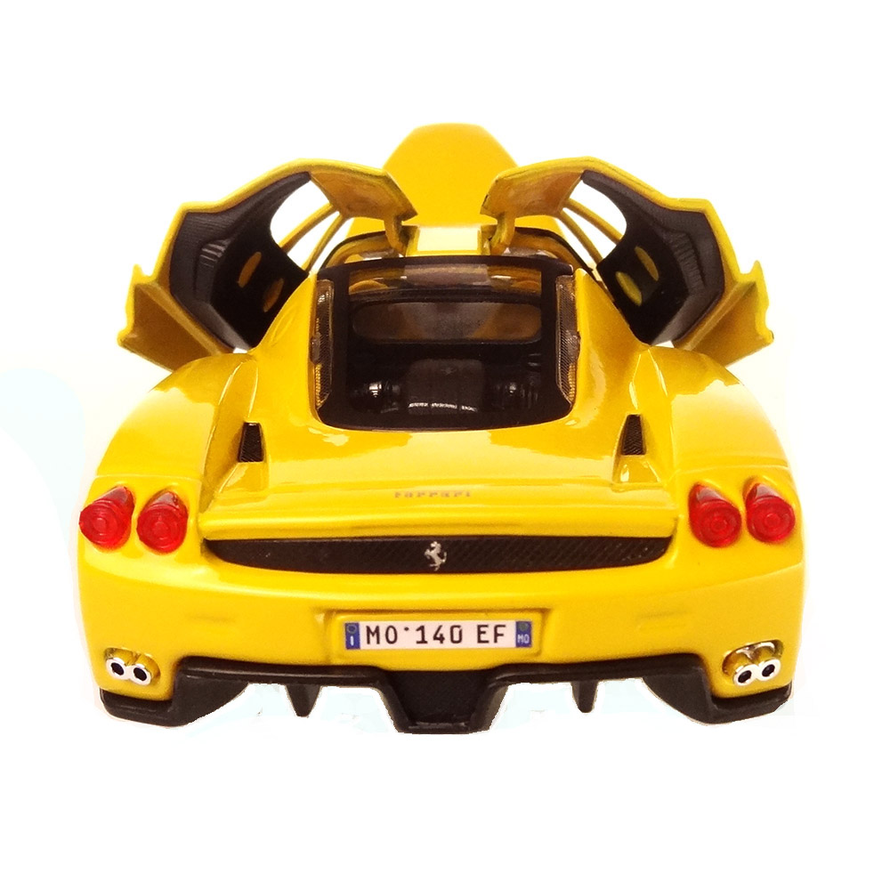 Miniatura Ferrari Enzo Ferrari Amarelo Bburago 1/24 - Imagem 5