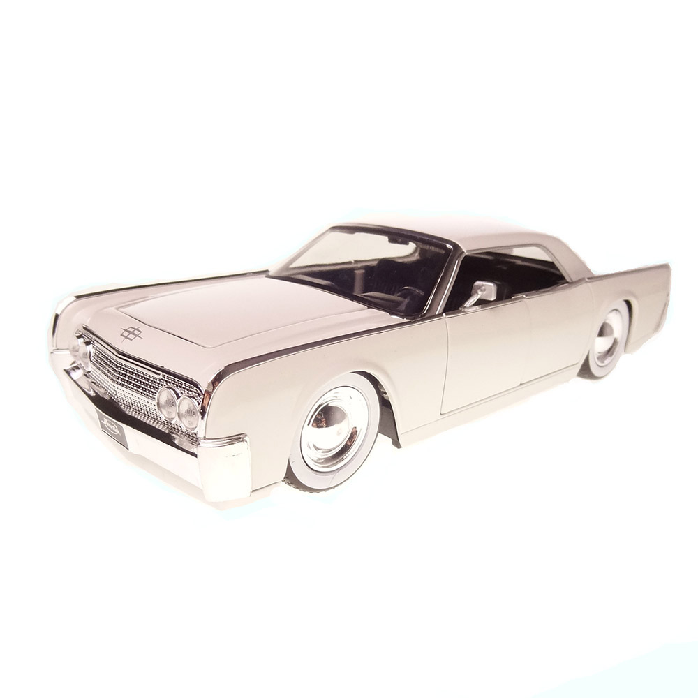 1963 Lincoln Continental 1:24 Jada Toys branco
