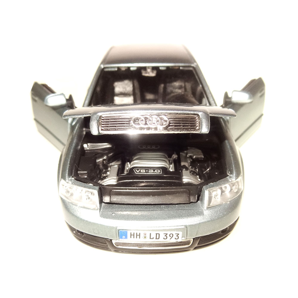 Miniatura Audi A4 Azul Maisto 1/24 - Imagem 5