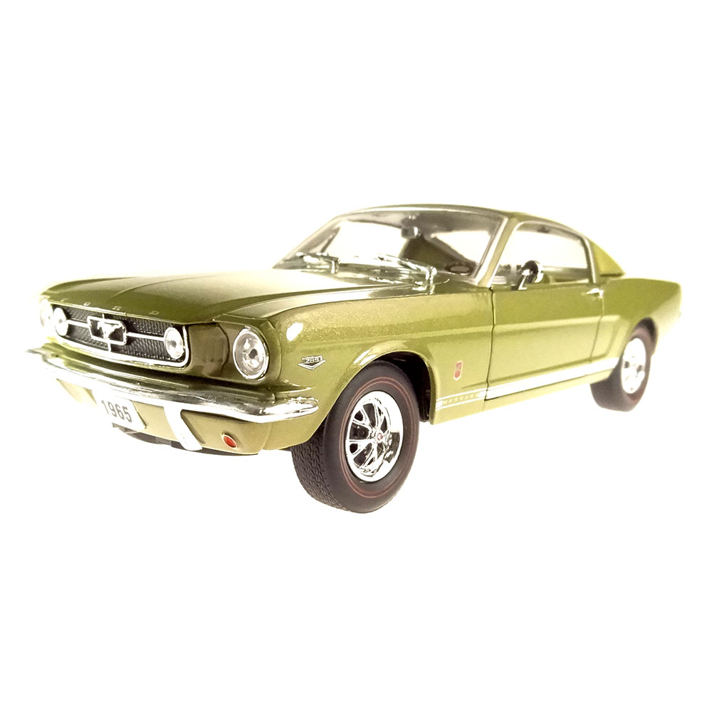 Miniatura Ford Mustang Fastback Gt 1965 Verde 1/24