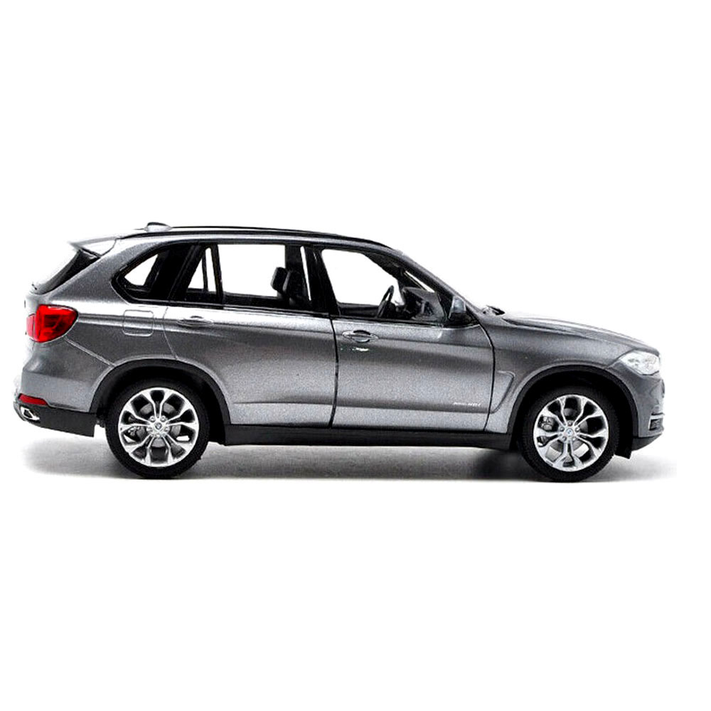 Miniatura BMW X5 Prata Welly 1/24 - Imagem 3