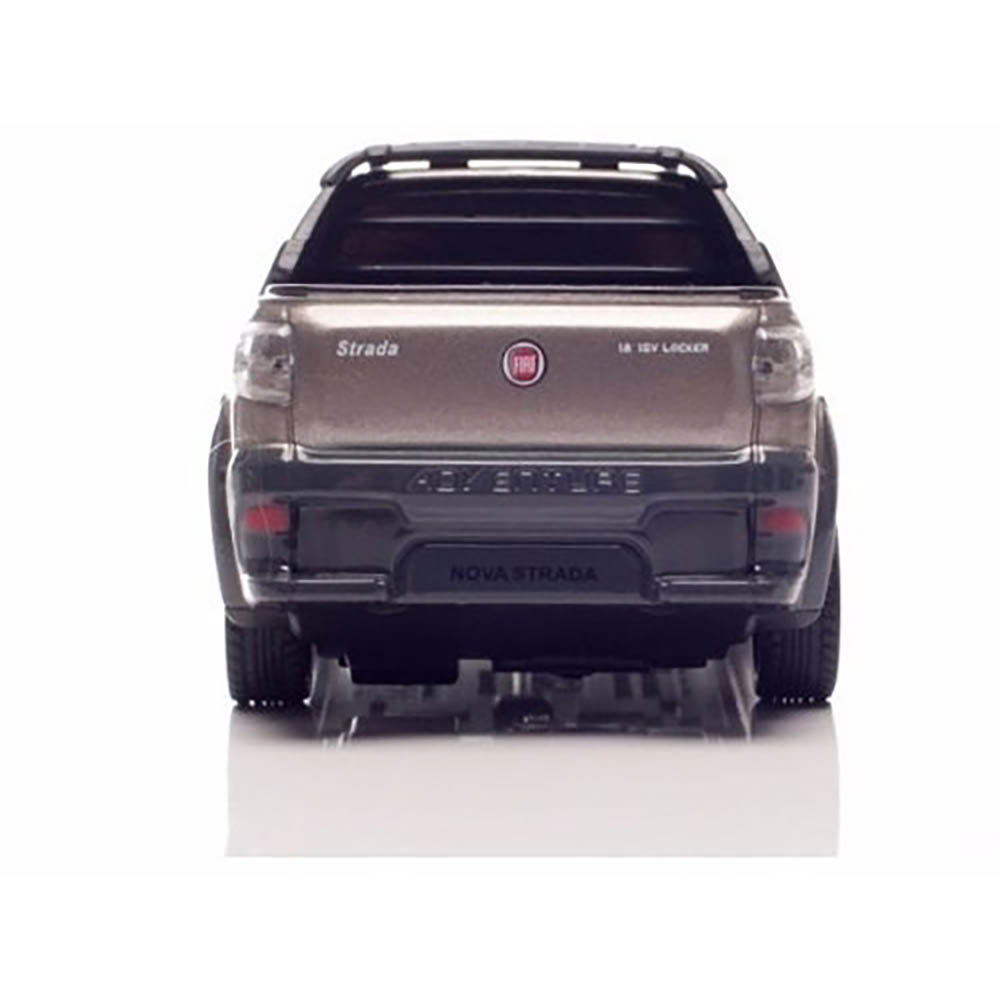 Fiat Strada Adventure Controle Remoto Champagne 1:24 Cks - Imagem 2