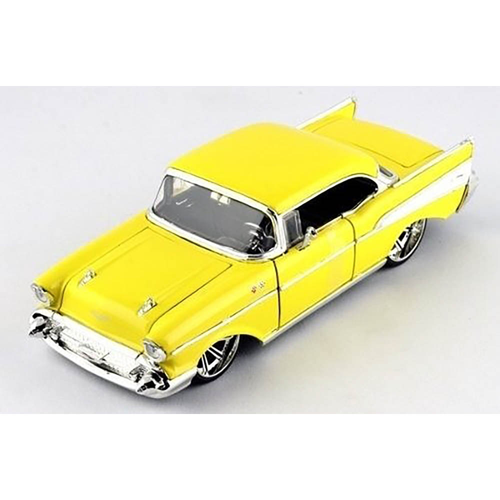 Miniatura Chevy Bel Air 1957 Amarelo Jada Toys 1/24 - Imagem 2
