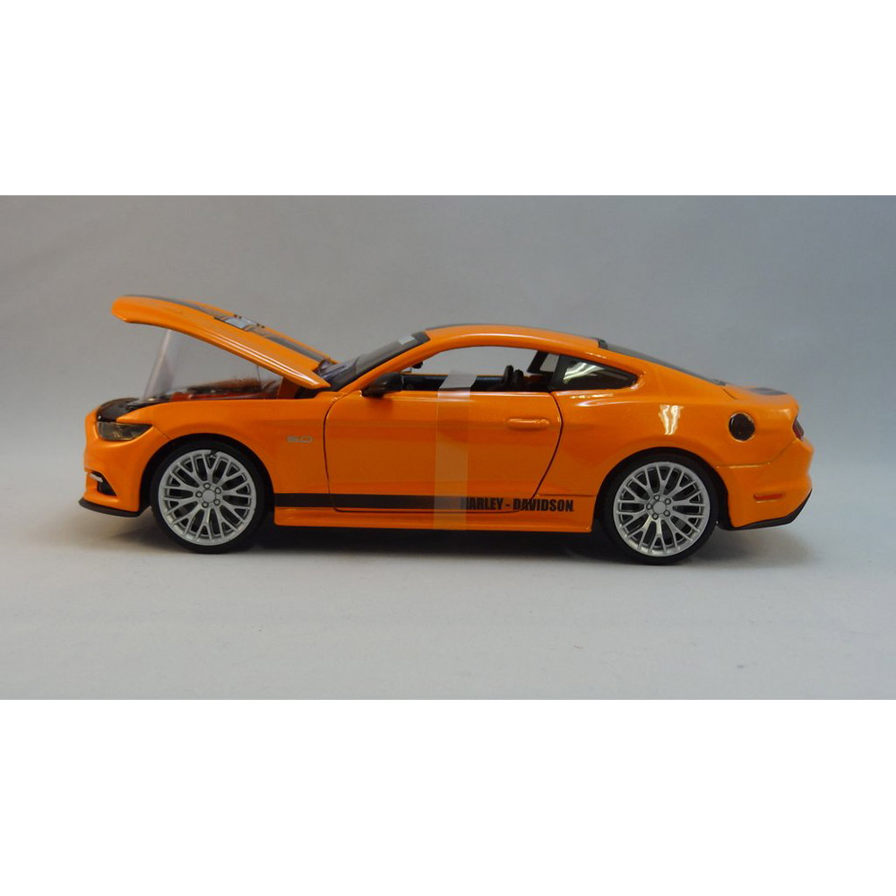 2015 Ford Mustang GT Harley Davidson 1:24 Maisto Laranja - Imagem 4