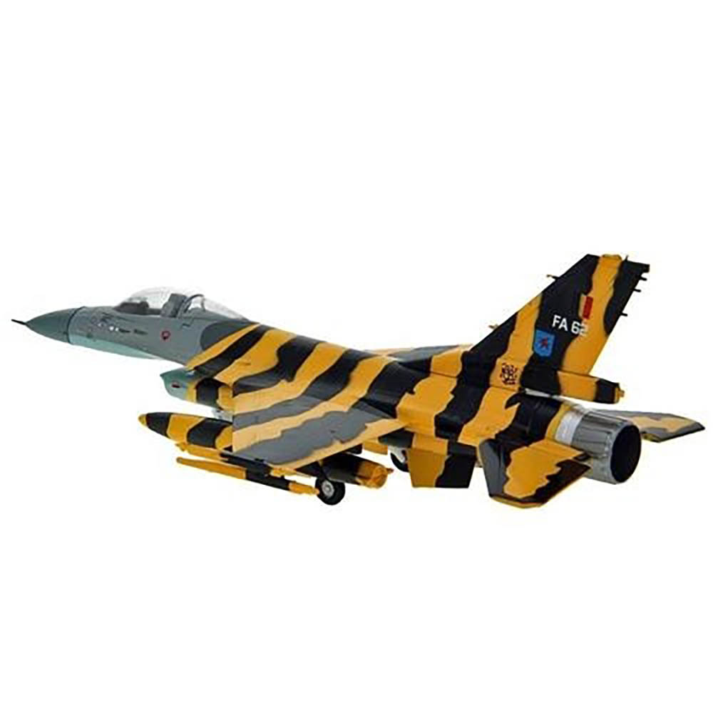 Miniatura Avião F16a Mlu Baf Tiger Meet Easy Model 1/72 - Imagem 3