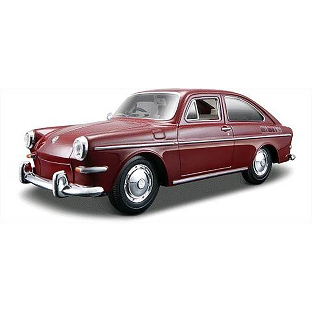 Volkswagen TL 1600 Fastback 1:24 Maisto