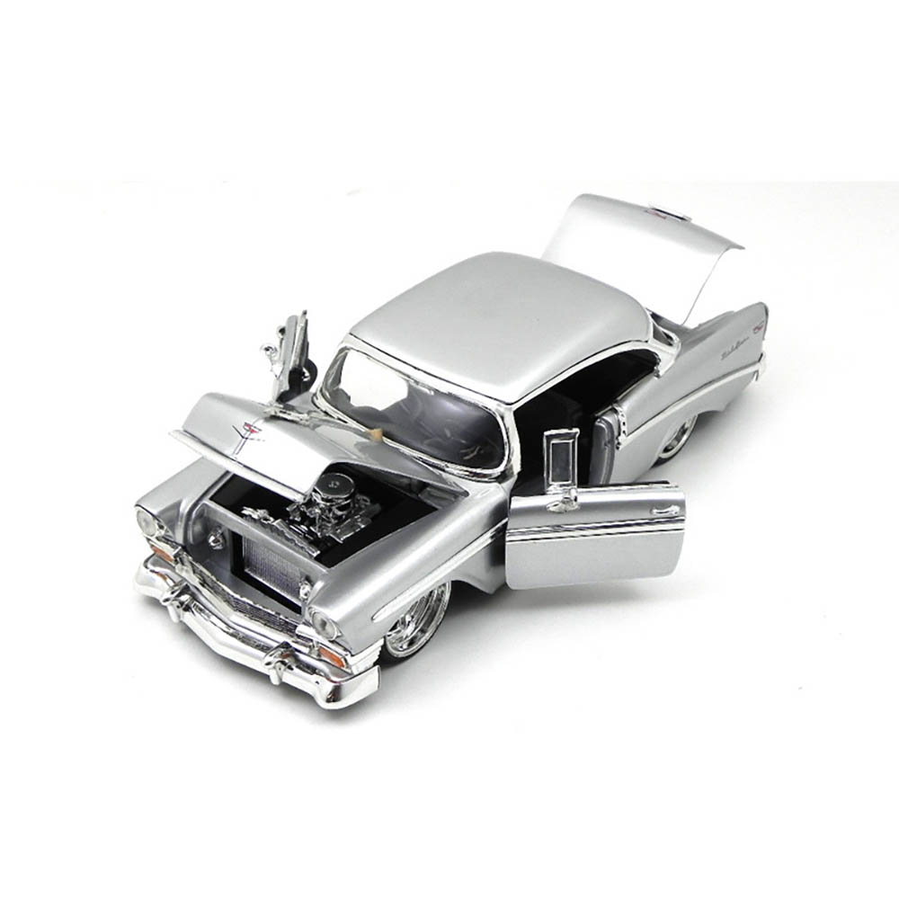 Chevy Bel Air 1956 1:24 Prata Jada Toys - Imagem 2