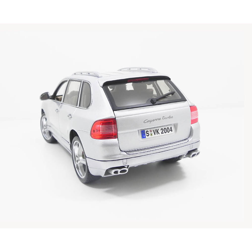 Porsche Cayenne Turbo 1:18 Maisto Prata - Imagem 2