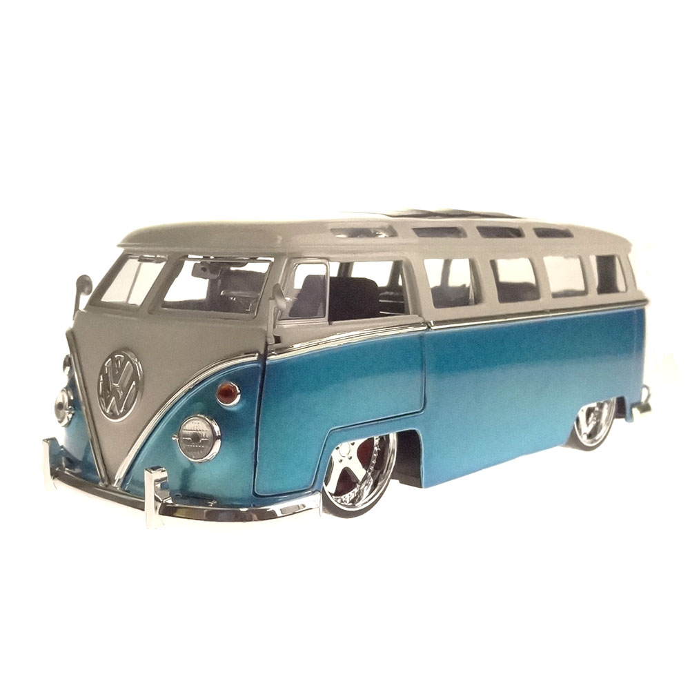 Miniatura Volkswagen Bus Kombi Tunning 1962 Azul2 1/24