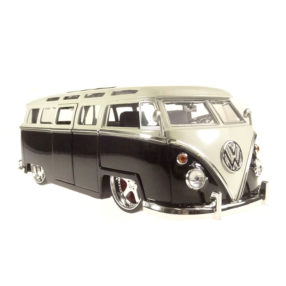 Miniatura Volkswagen Bus Kombi Tunning 1962 Preto2 1/24 - Imagem 2