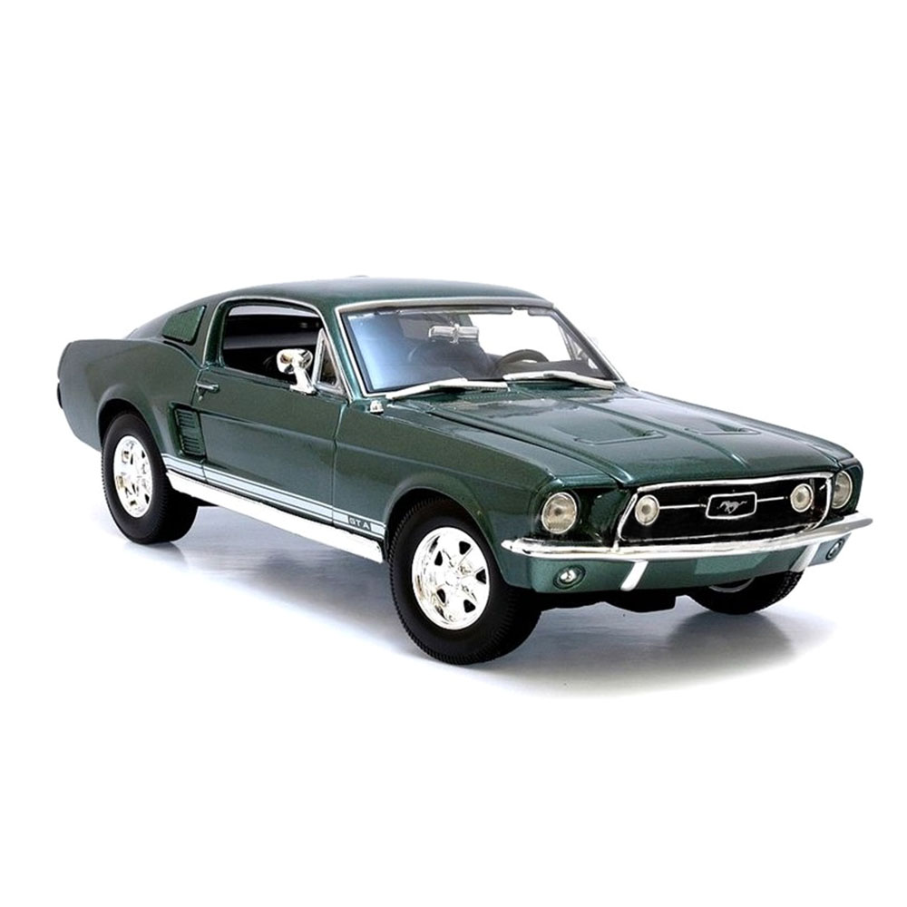 Miniatura Ford Mustang Gta Fastback 1967 Verde Maisto 1/18 - Imagem 2