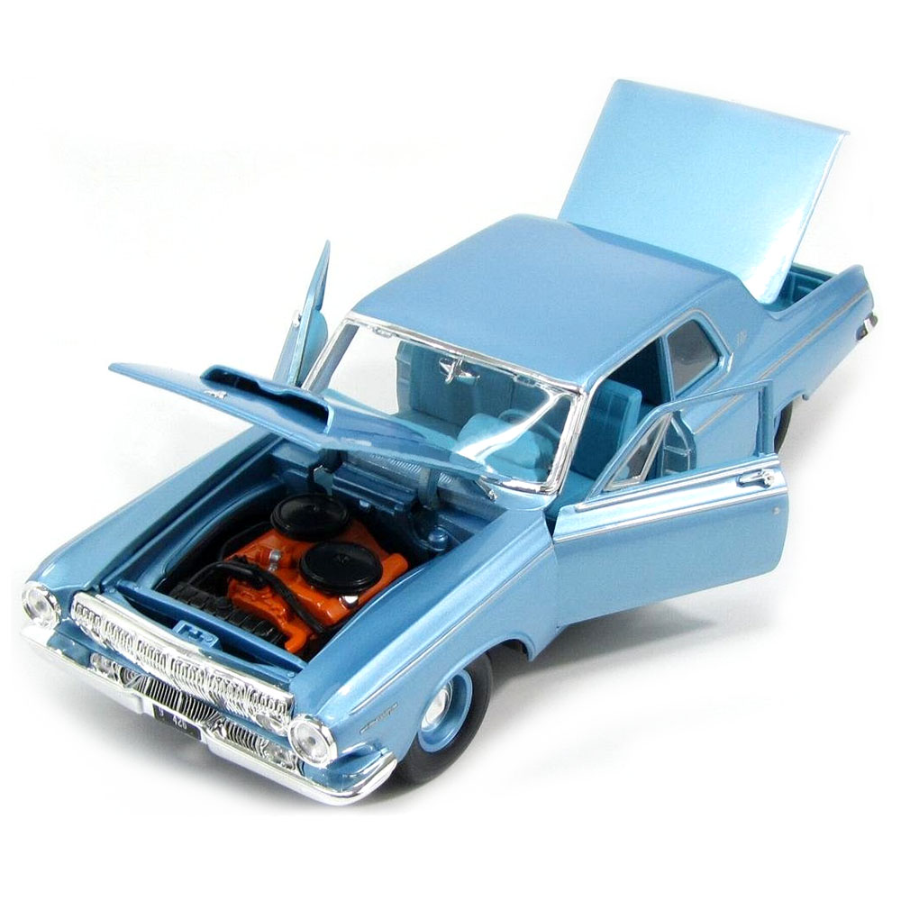 Miniatura Dodge 330 1963 Azul Maisto 1/18 - Imagem 3