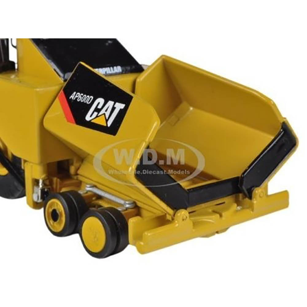 Pavimentadora de Asfalto AP600D Caterpillar 1:50 Norscot - Imagem 3