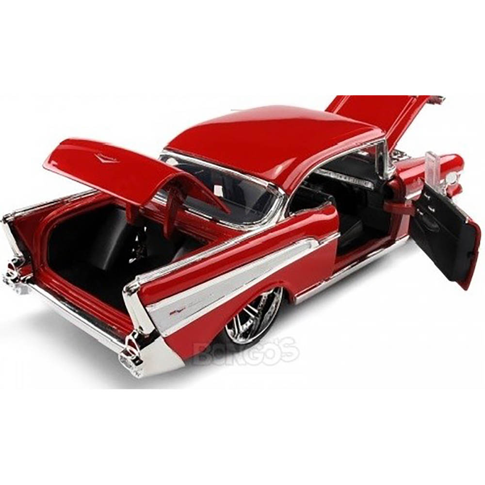 Miniatura Chevy Bel Air 1957 Vermelho Jada Toys 1/24 - Imagem 3